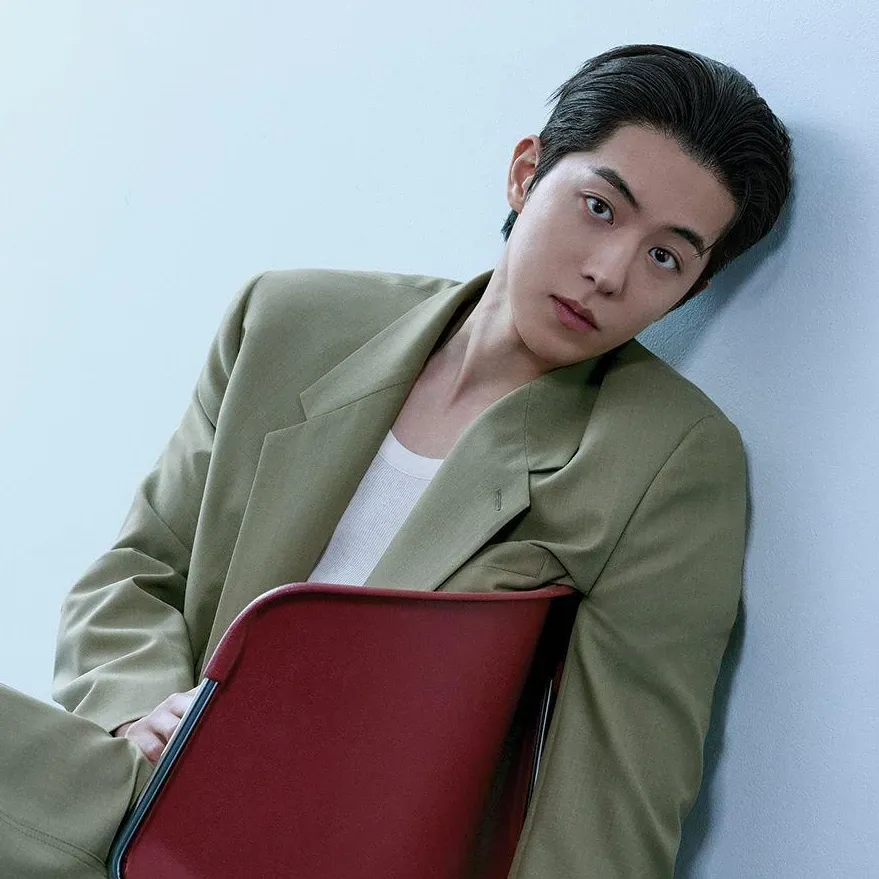 Behind-the-scenes cut of Nam Joohyuk