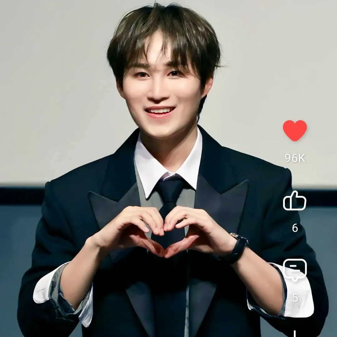 김희재의 최신 사진
