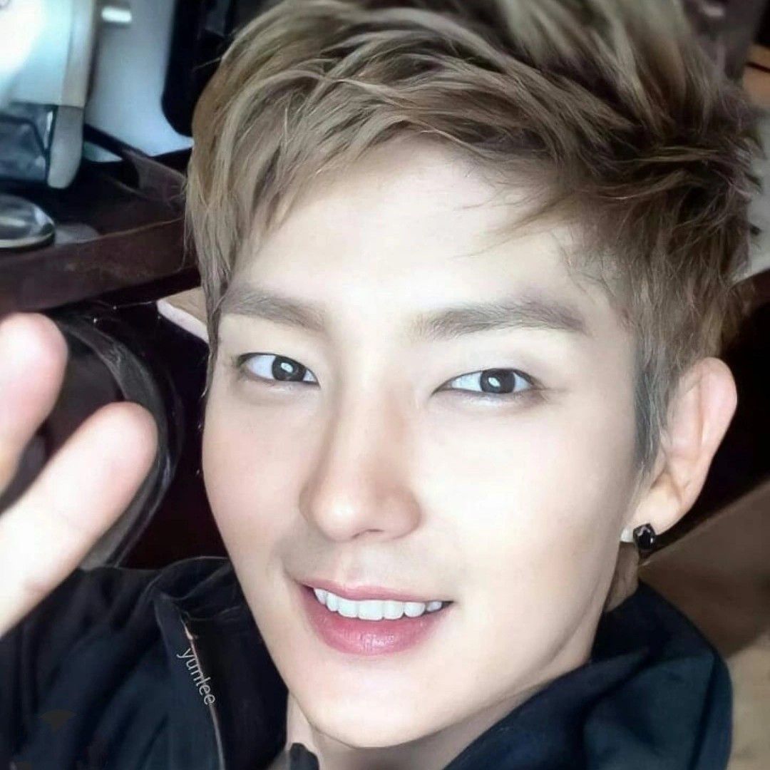 Recent activity shot of Lee Joongi
