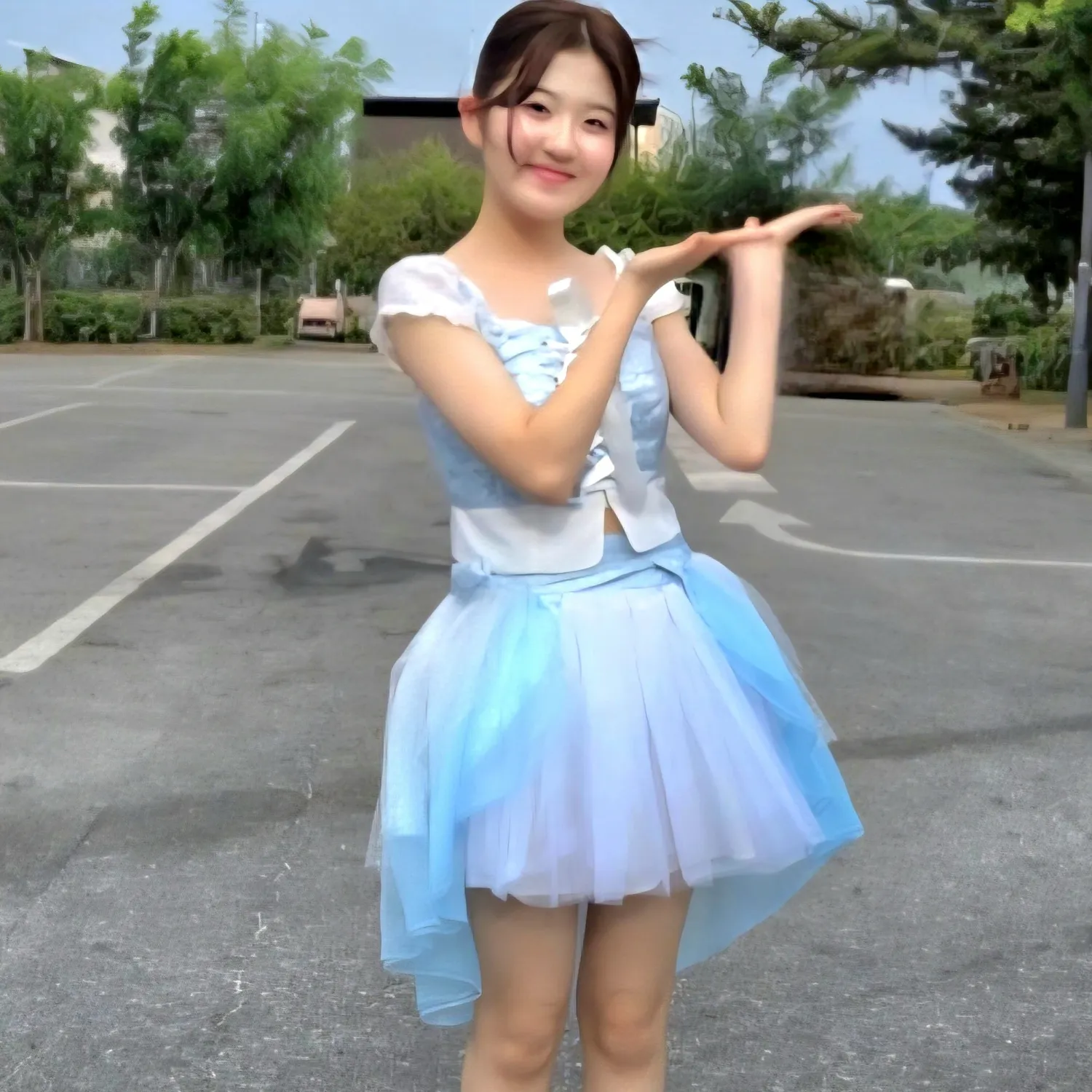 Recent activity shot of Yoon Yoonseo