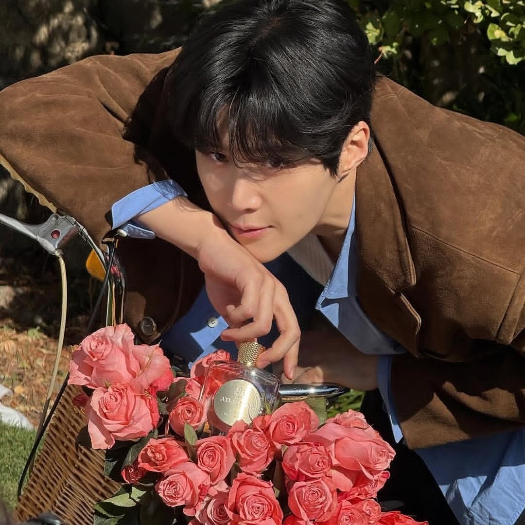 Recent activity shot of Kim Seonho