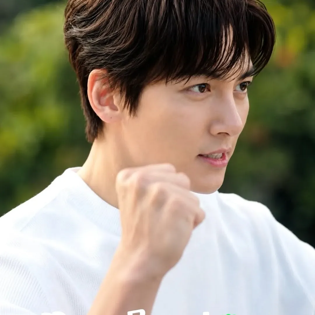 A moment captured by a fan of Ji Changwook