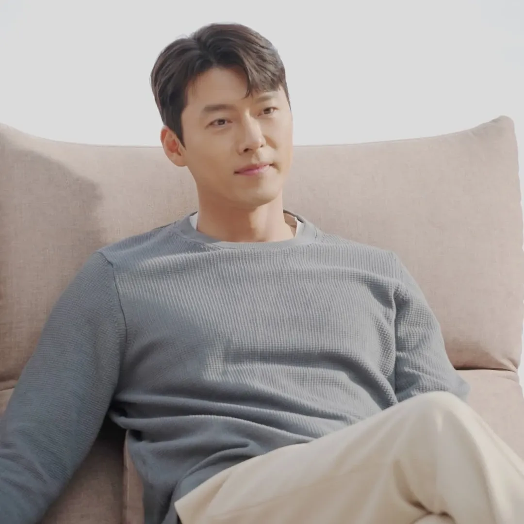 Foto kegiatan terbaru dari Hyun Bin