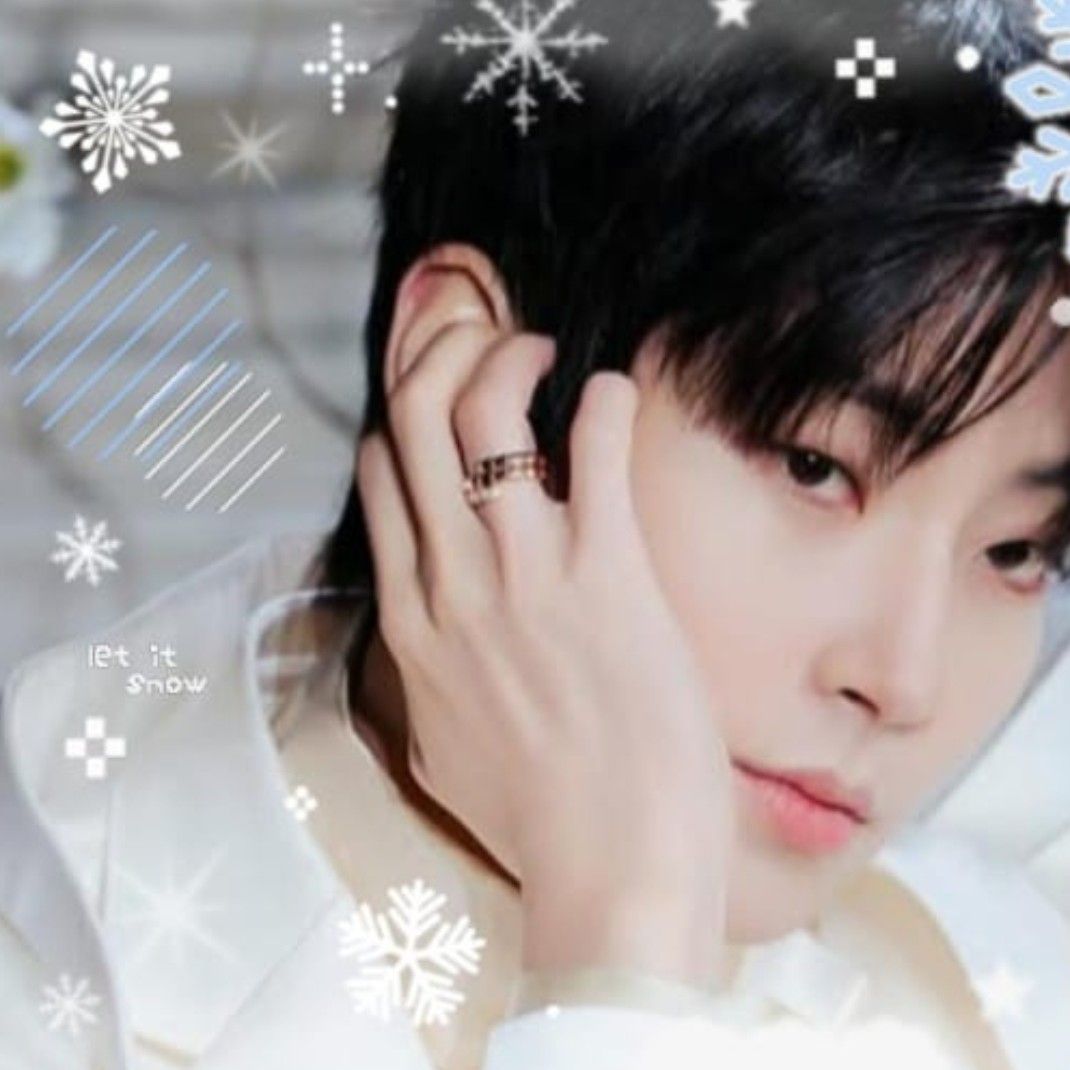 Recent activity shot of Hwang Inyoup