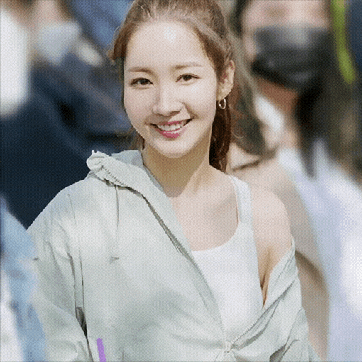 박민영의 비하인드 컷