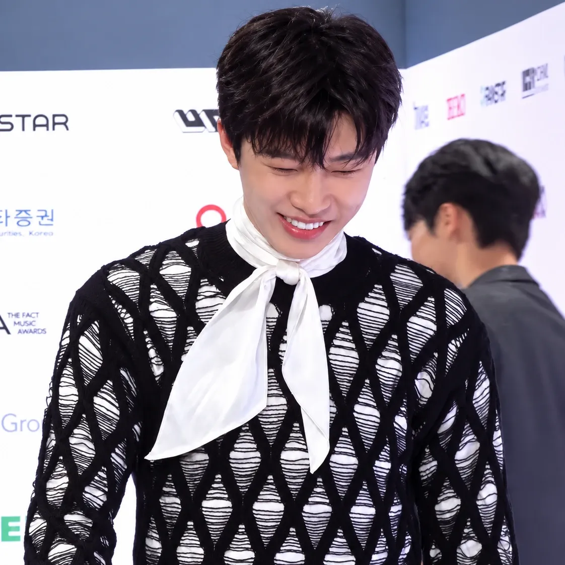 A moment captured by a fan of Lim Youngwoong