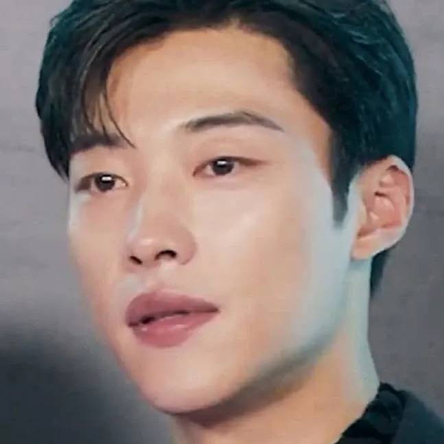 Latest photo of Woo Dohwan