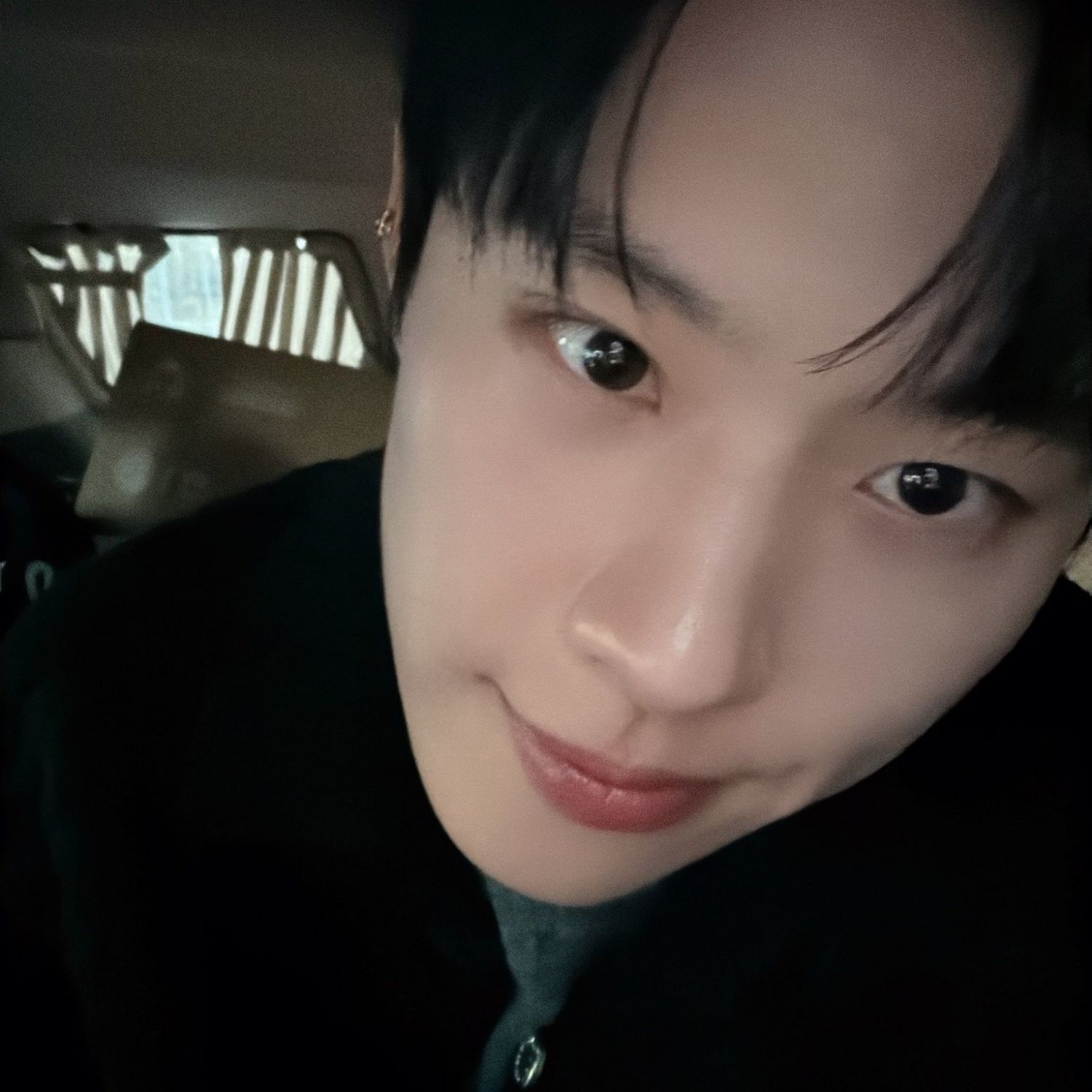 Behind-the-scenes cut of Kim Sungcheol