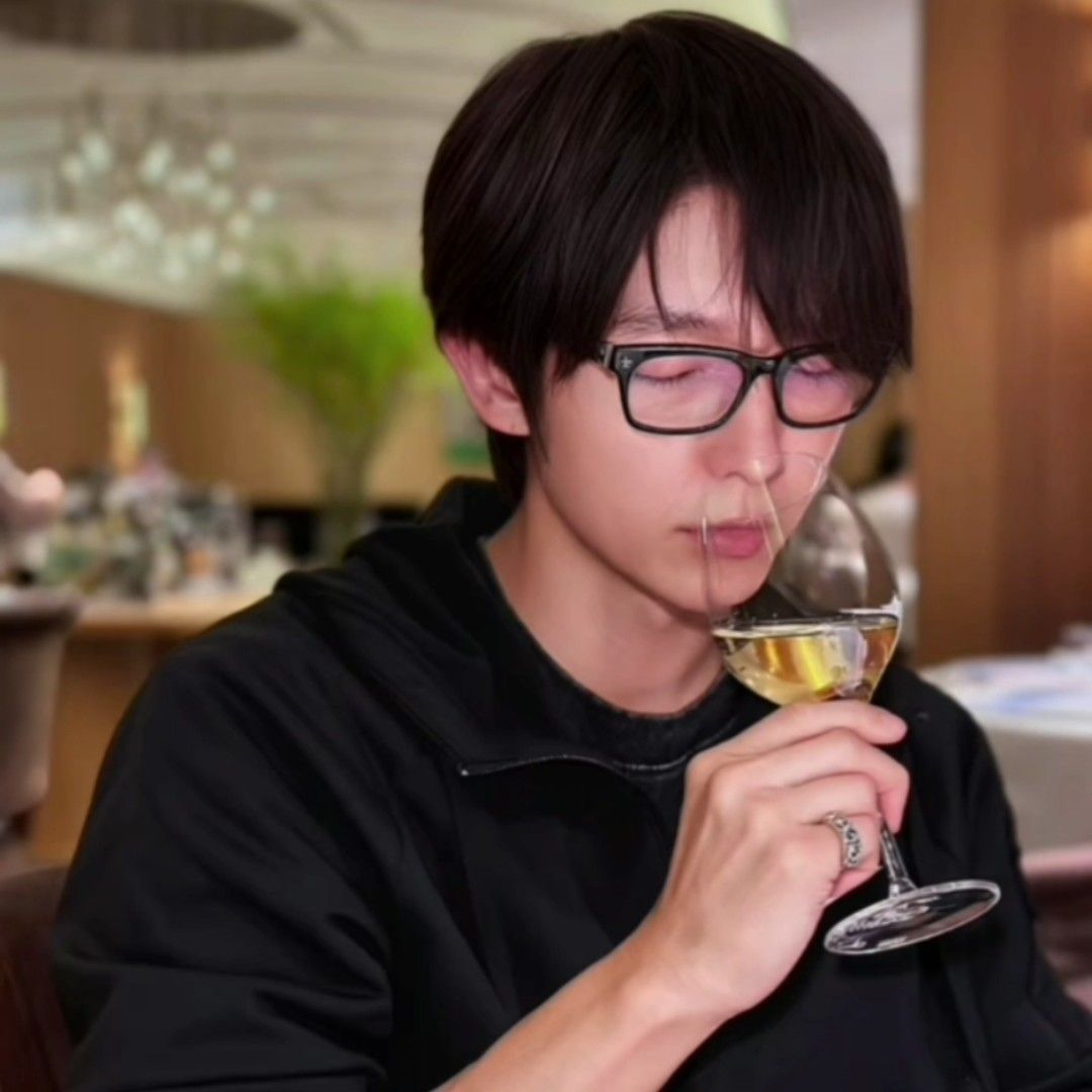 Foto kegiatan terbaru dari Lee Joongi