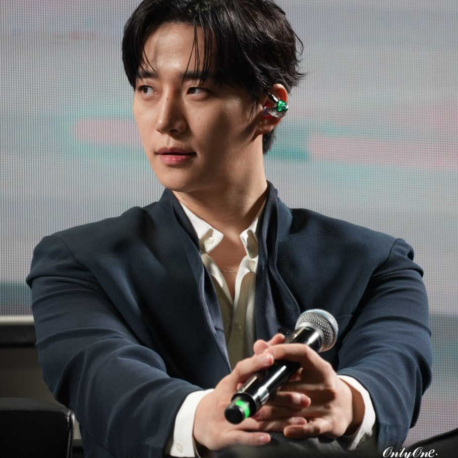 李俊昊的近期活动照