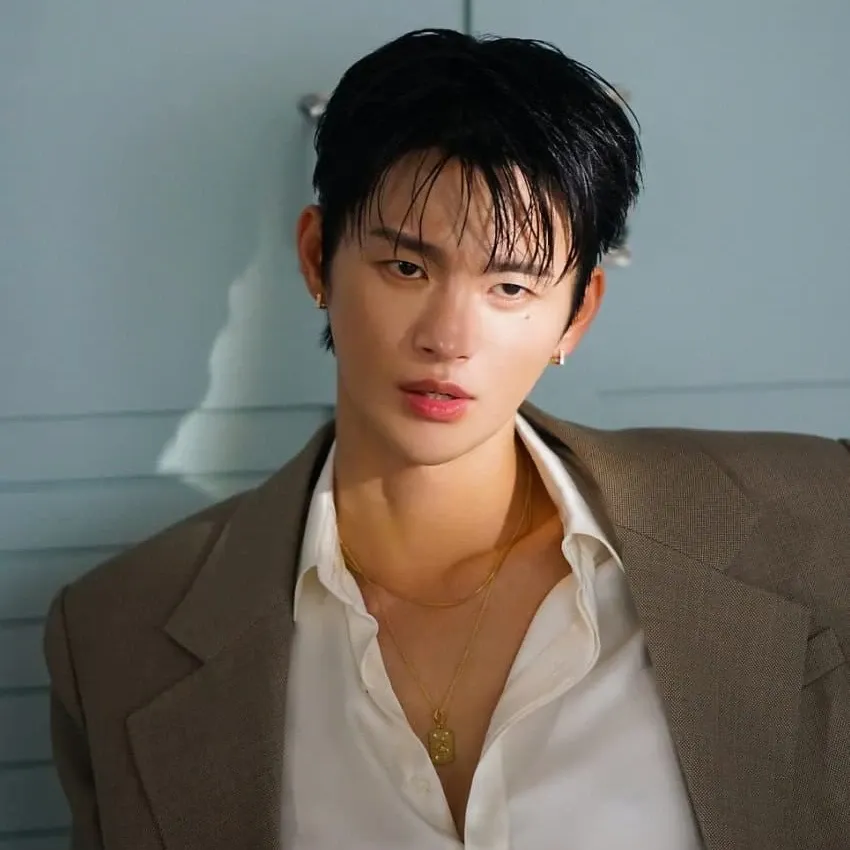 Recent activity shot of Seo Inguk