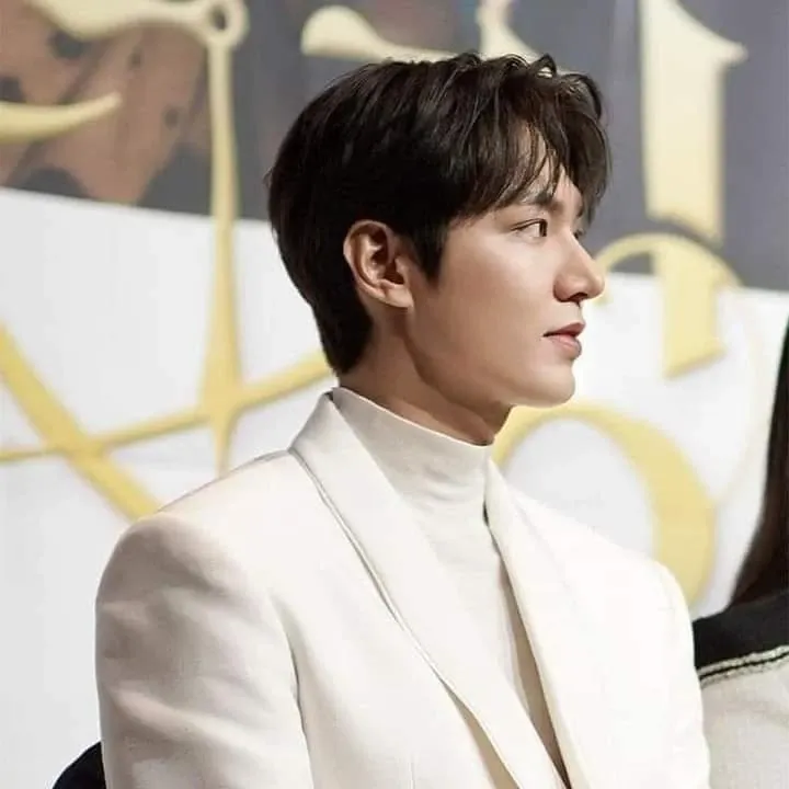 Momen yang diabadikan oleh penggemar Lee Minho