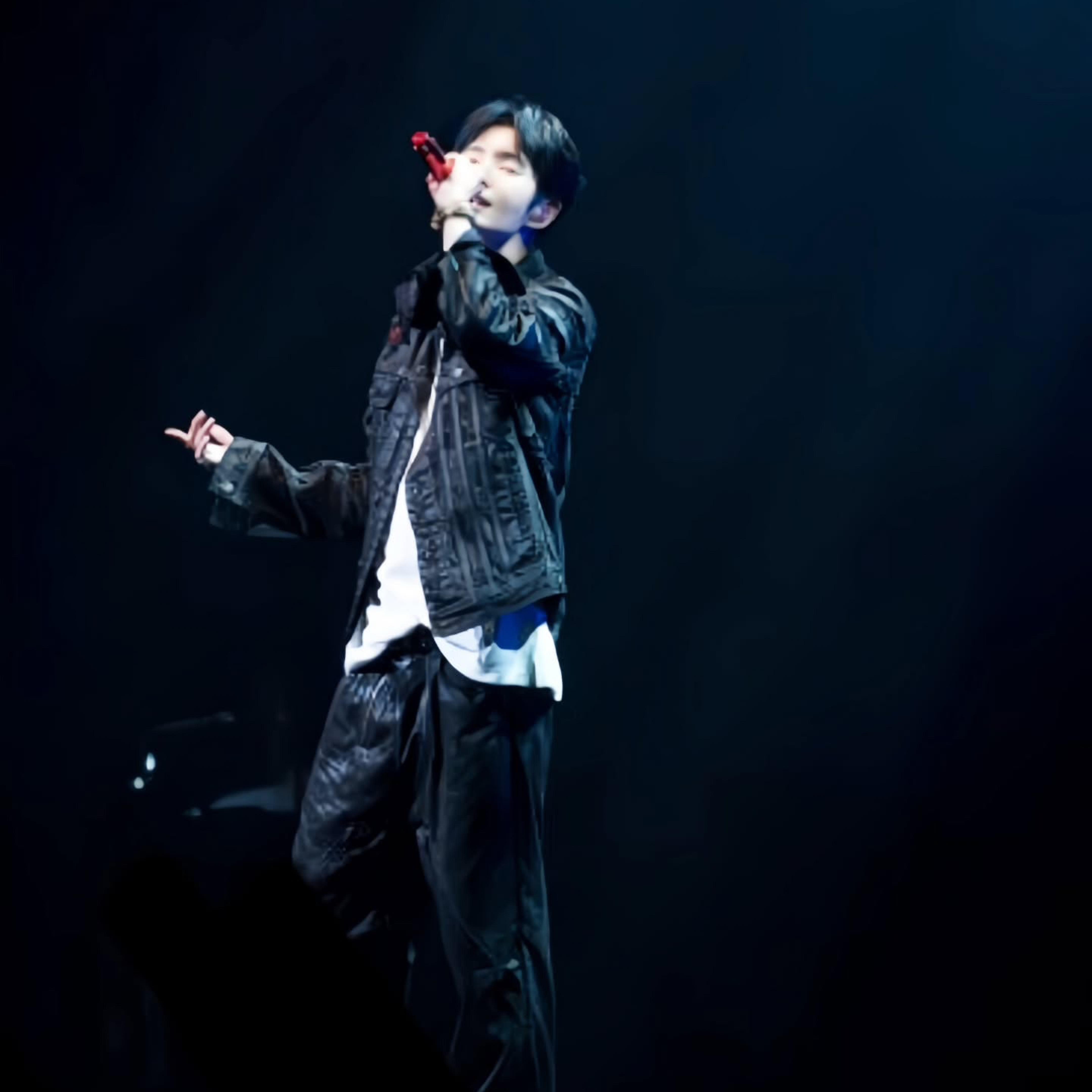 Cuplikan di balik layar dari Lee Joongi