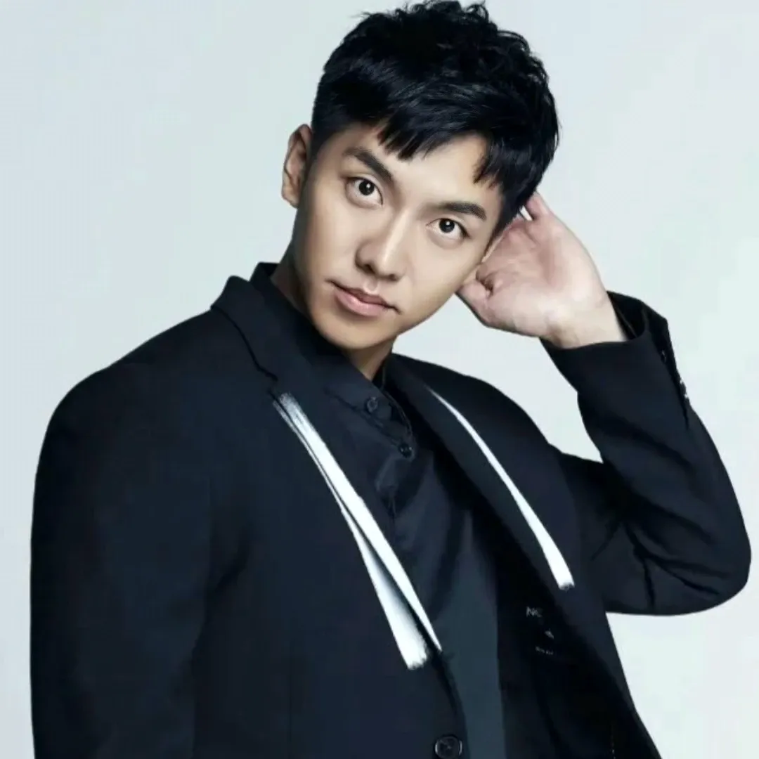 A moment captured by a fan of Lee Seunggi