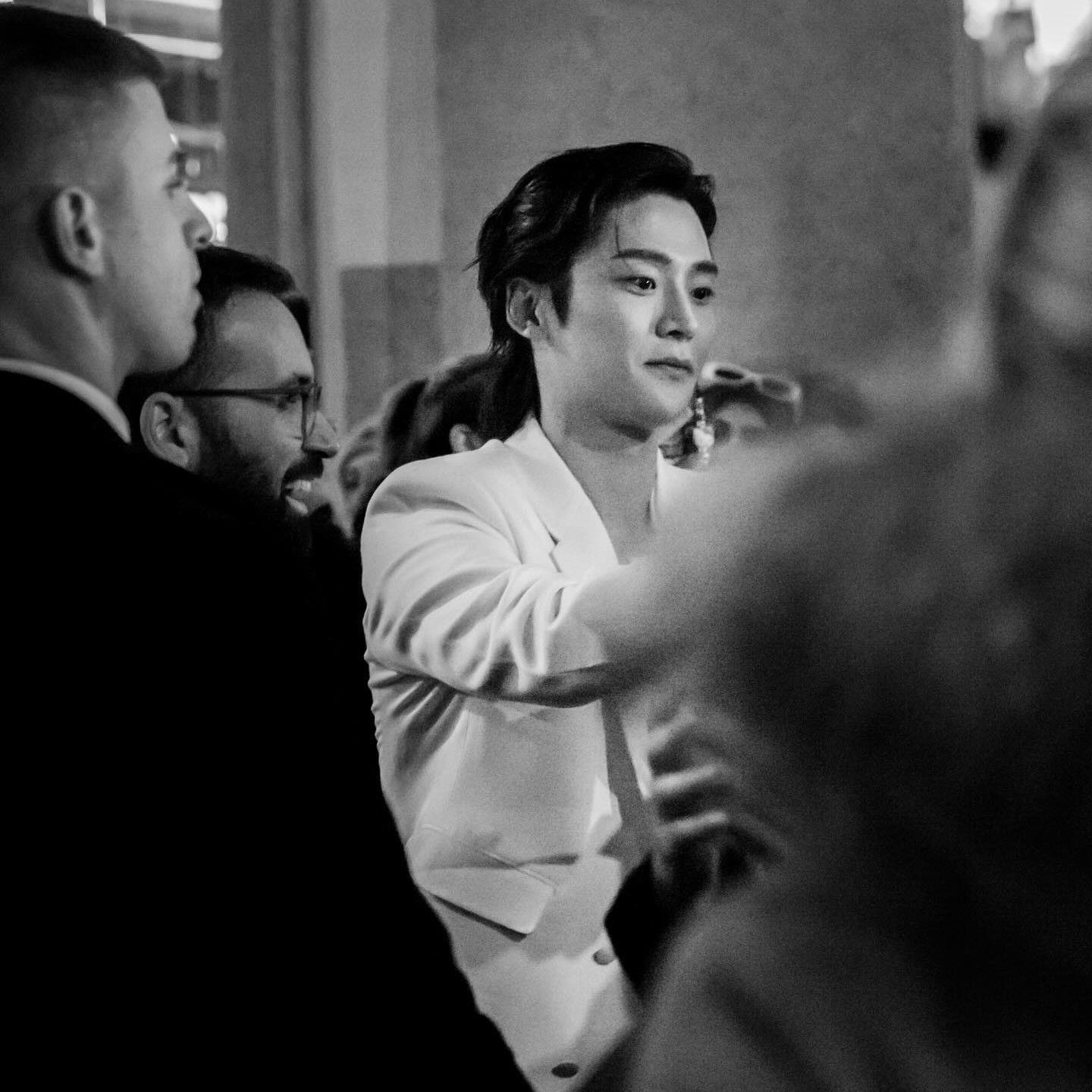 로운 팬이 찍은 순간