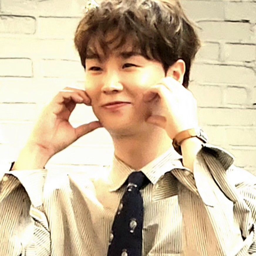 Recent activity shot of Song Minjun