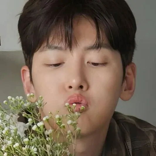Latest photo of Ji Changwook