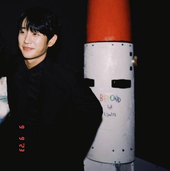 粉絲拍下的丁海寅瞬間