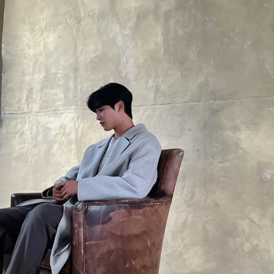 Cuplikan di balik layar dari Rowoon