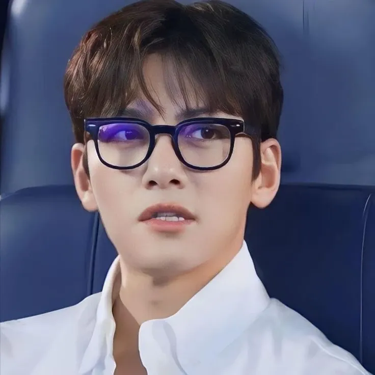 A moment captured by a fan of Ji Changwook