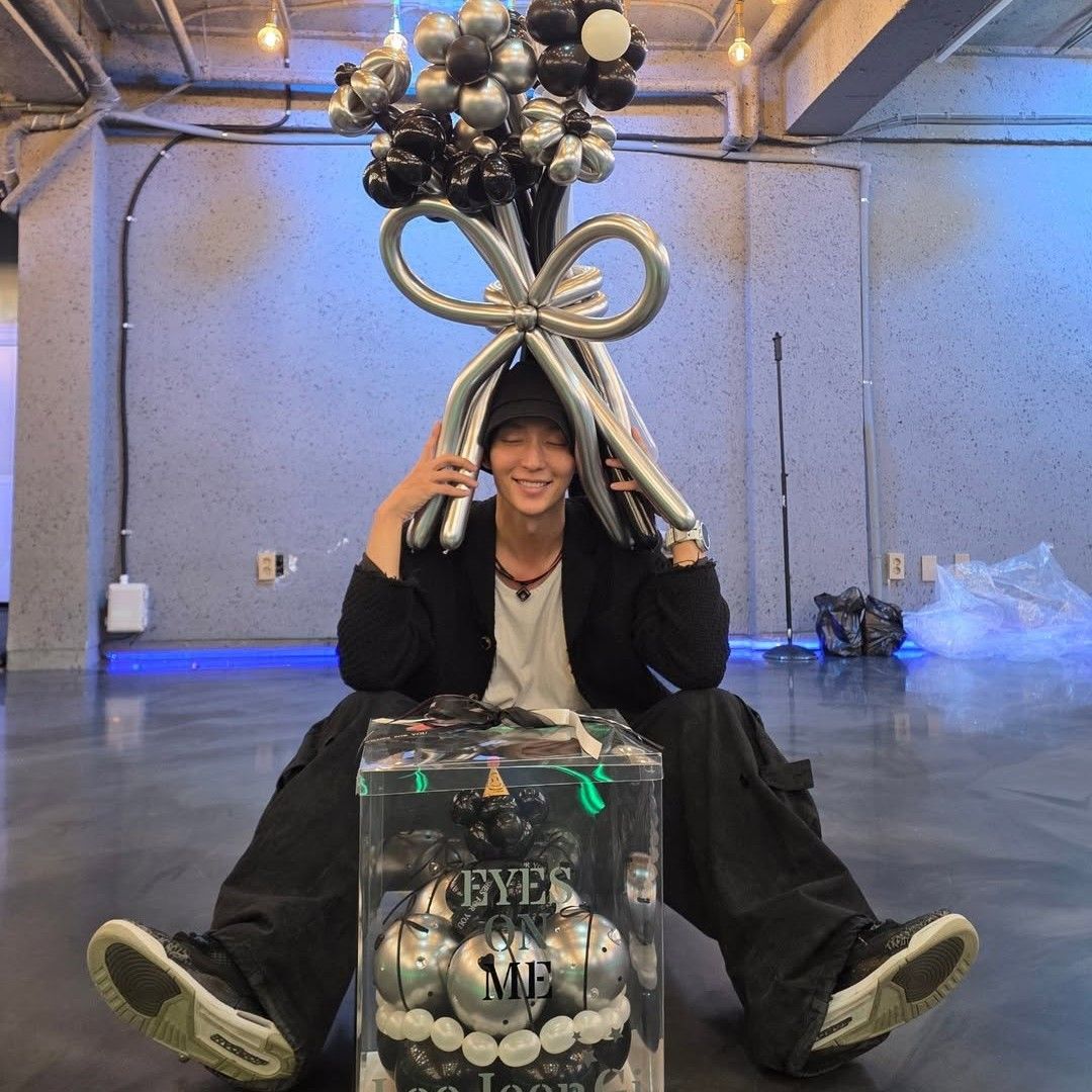 A moment captured by a fan of Lee Joongi