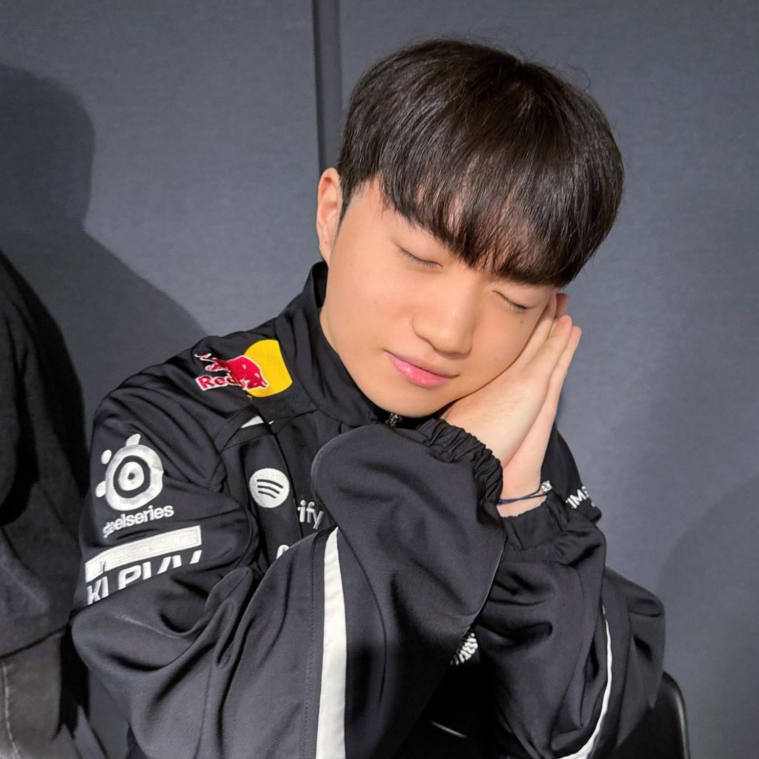 A moment captured by a fan of Keria