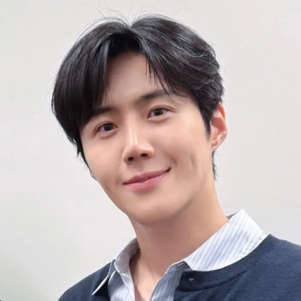 Foto kegiatan terbaru dari Kim Seonho