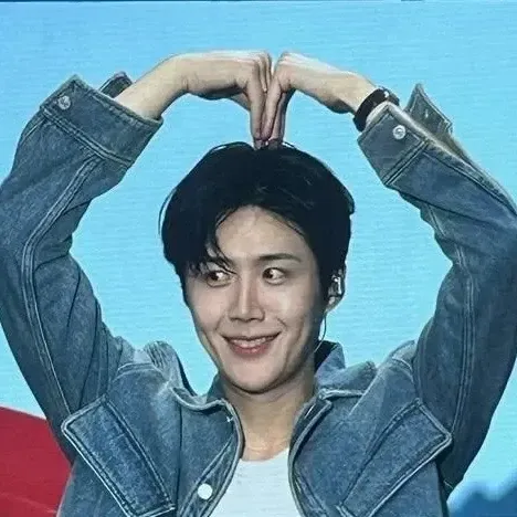 A moment captured by a fan of Kim Seonho