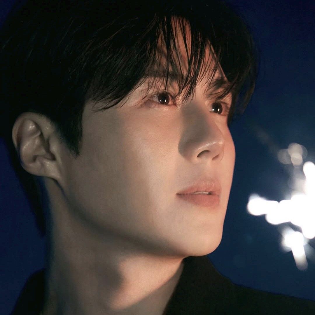 Recent activity shot of Kim Seonho