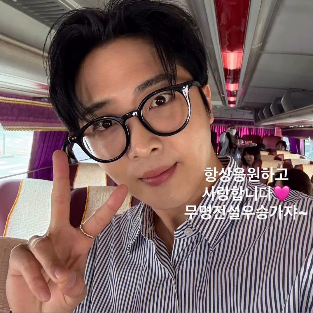 Behind-the-scenes cut of Hwang Yunsung