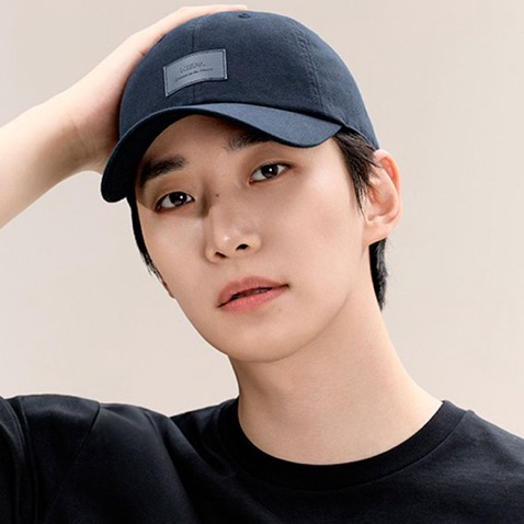 粉絲拍下的李俊昊瞬間