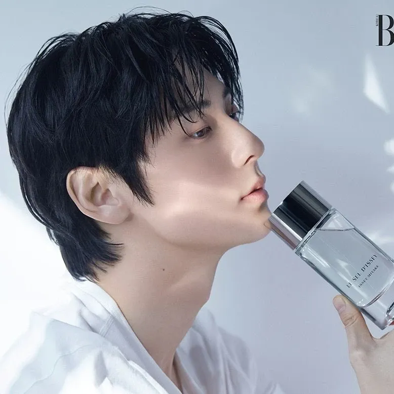 Behind-the-scenes cut of Hwang Minhyun