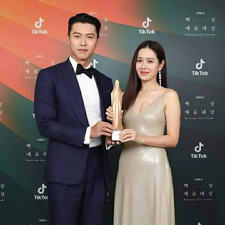 Foto terbaru dari Son Yejin