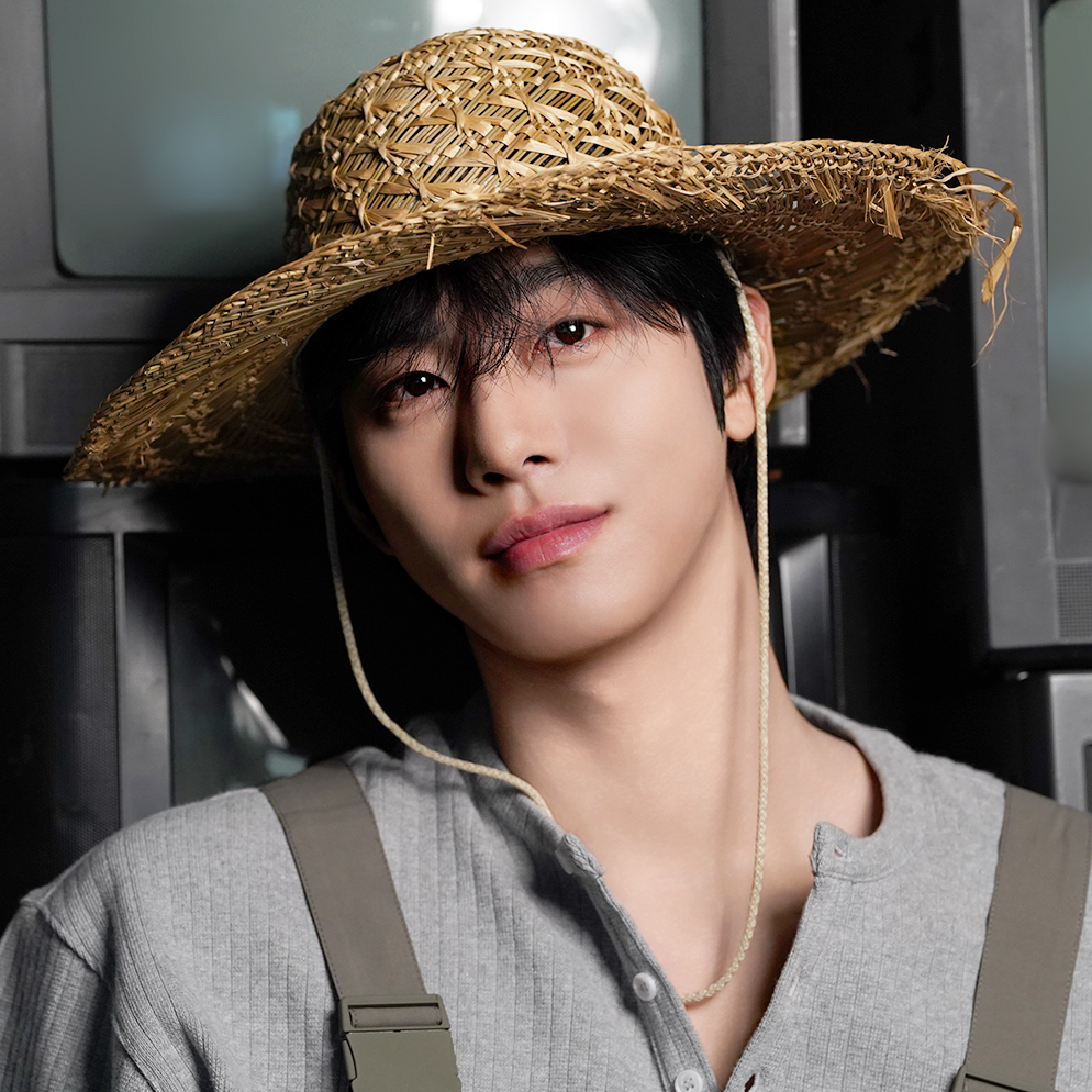 안효섭의 비하인드 컷