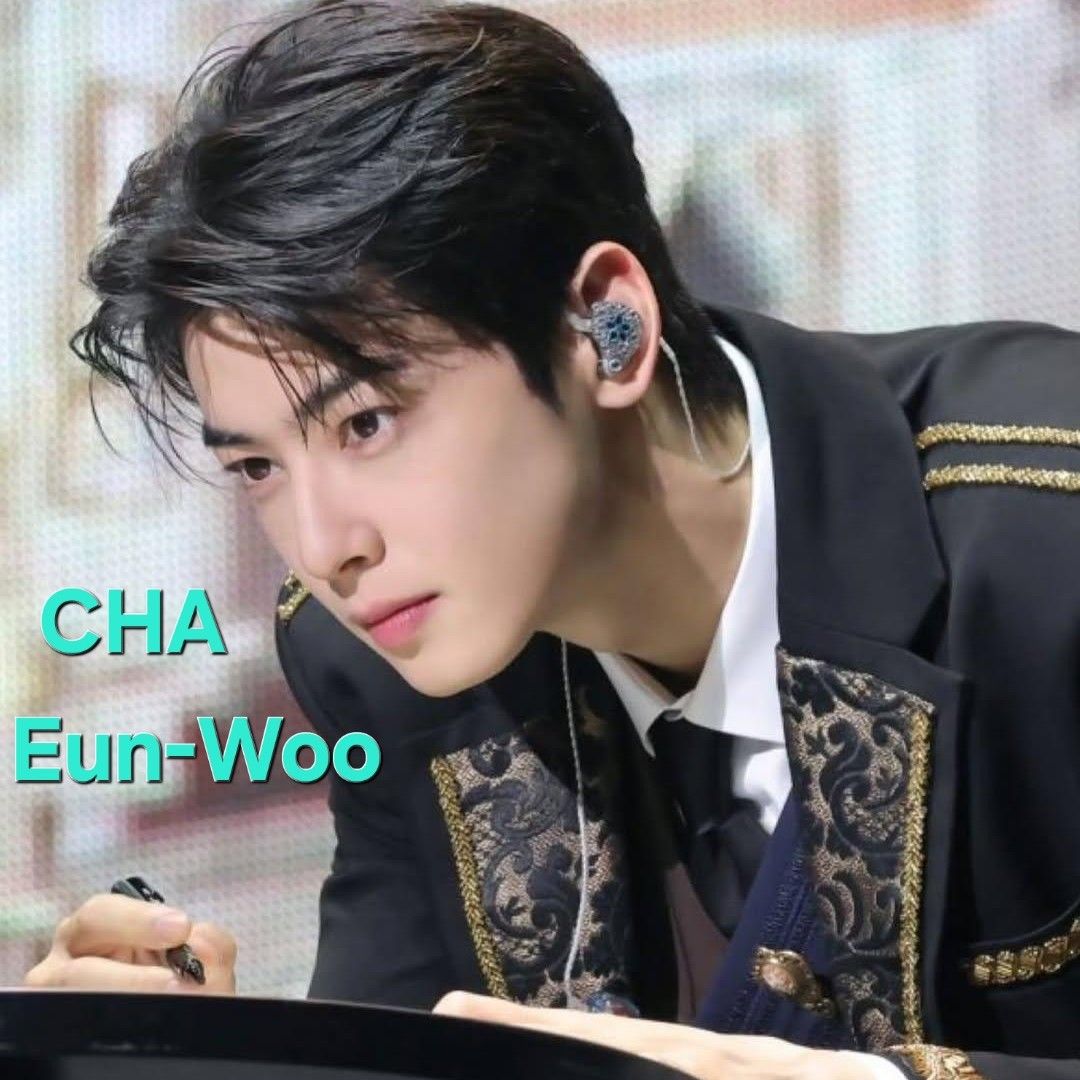 Behind-the-scenes cut of Cha Eunwoo