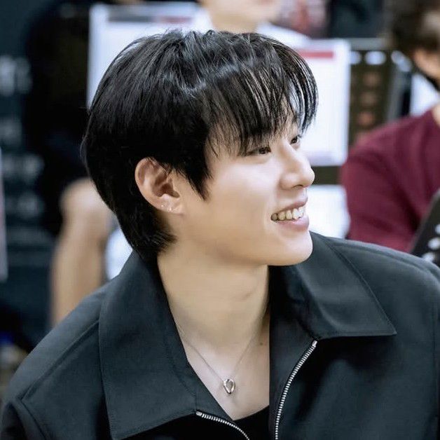 Recent activity shot of Kim Sungcheol