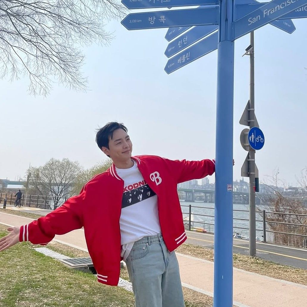 Latest photo of Kim Minjae