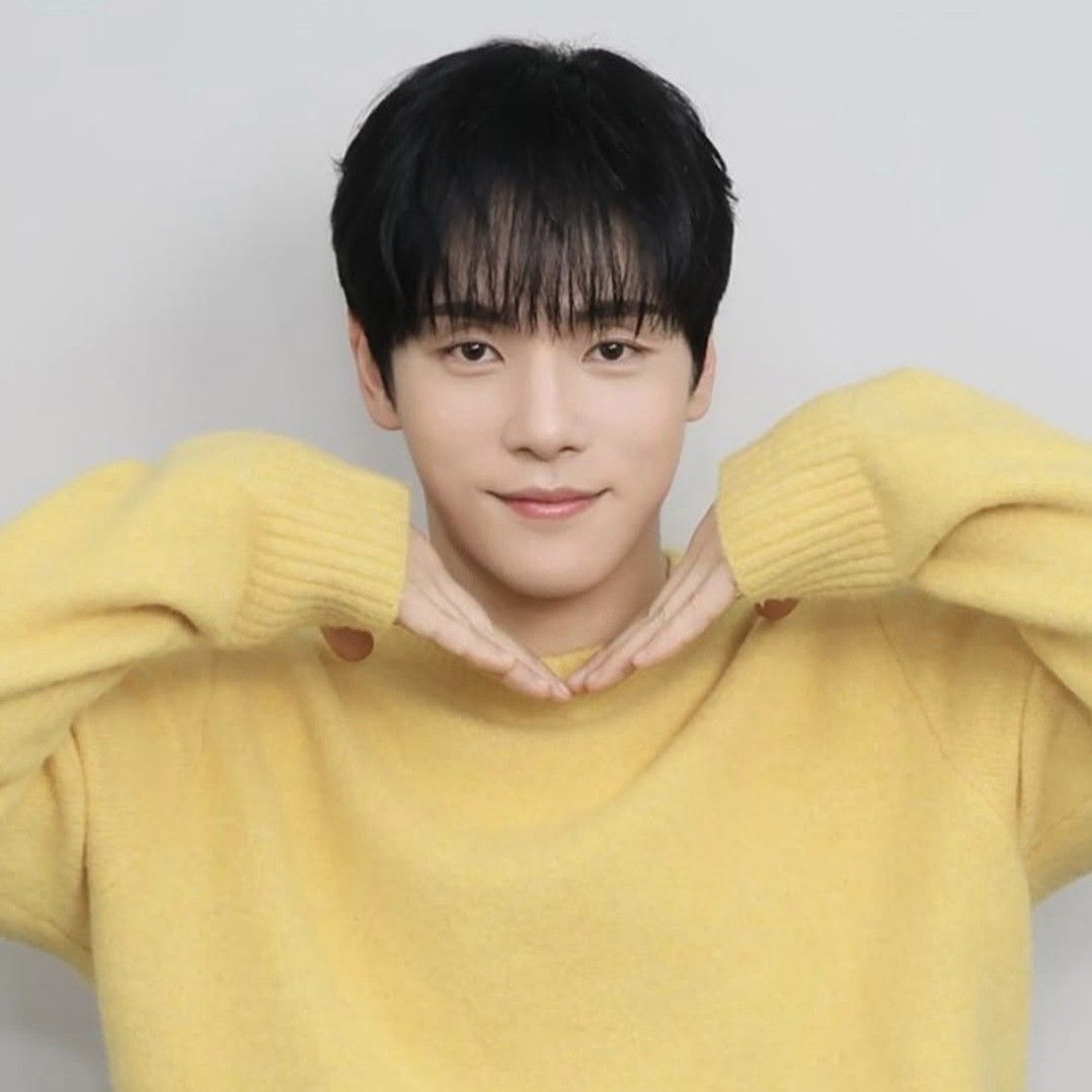 Foto terbaru dari Kim Junghyun