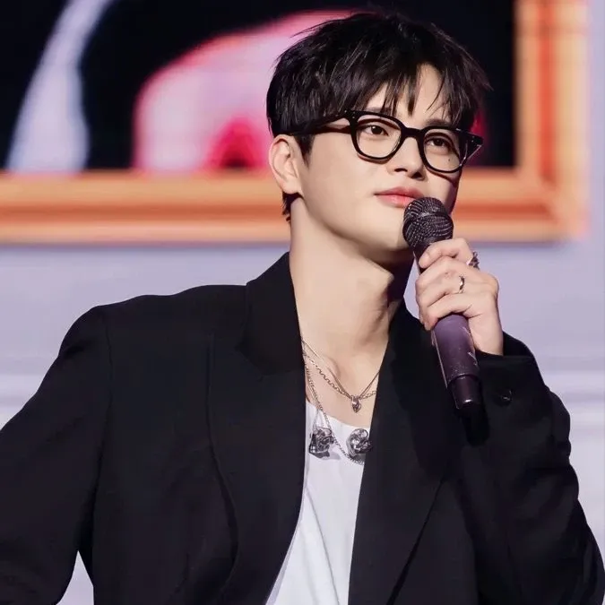 서인국의 비하인드 컷