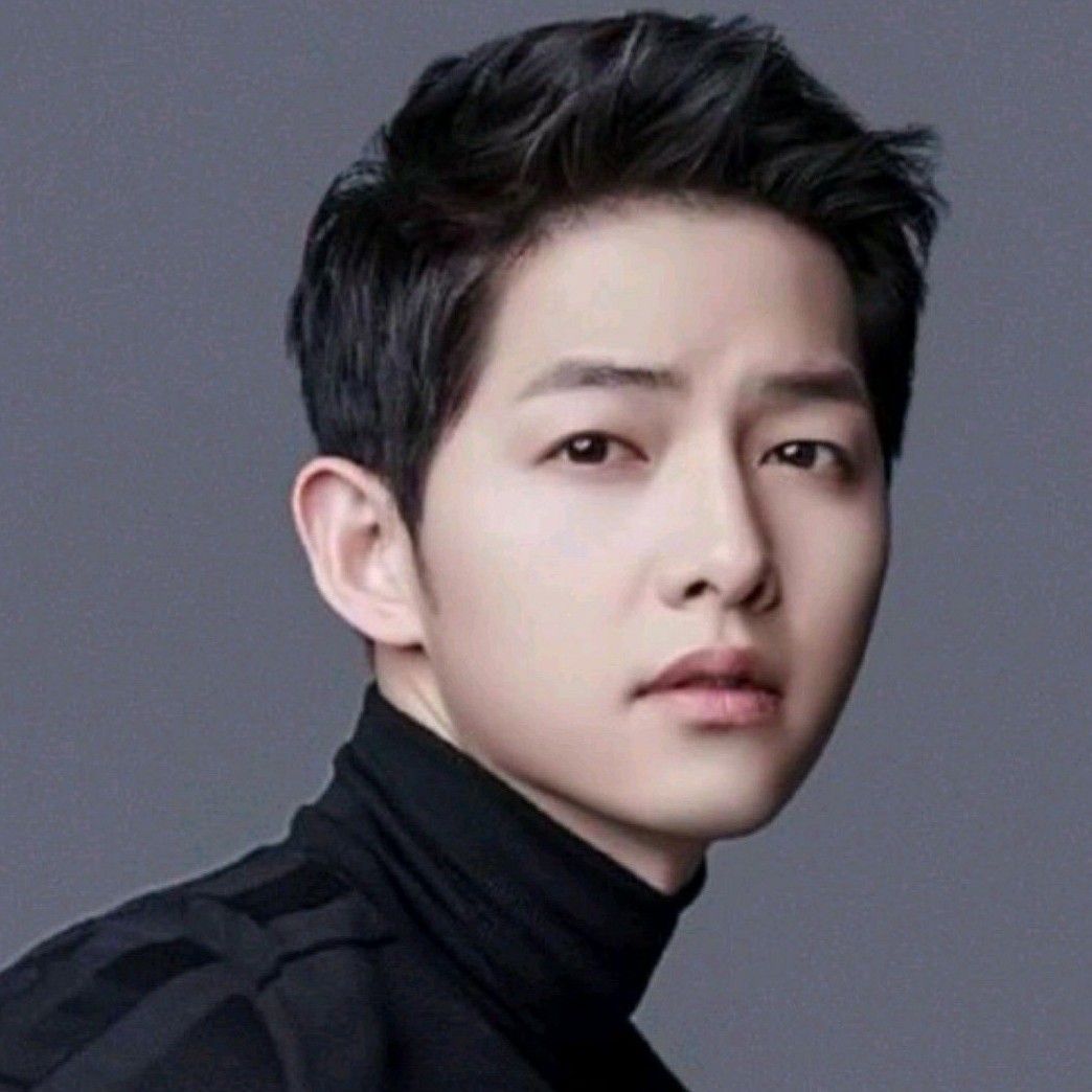 ソン・ジュンギの最新写真