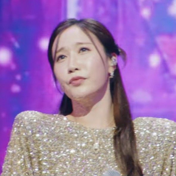 A moment captured by a fan of Byeol Sarang