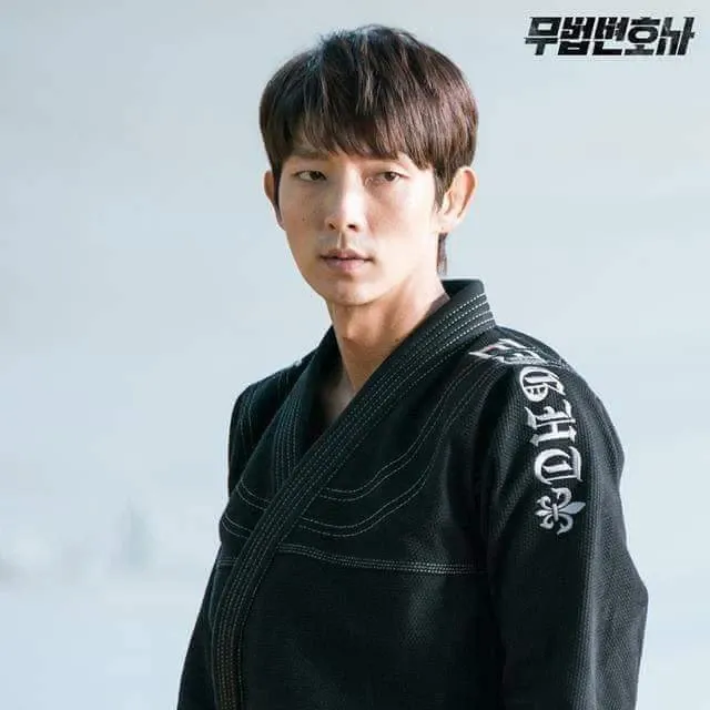 이준기 최근 활동샷