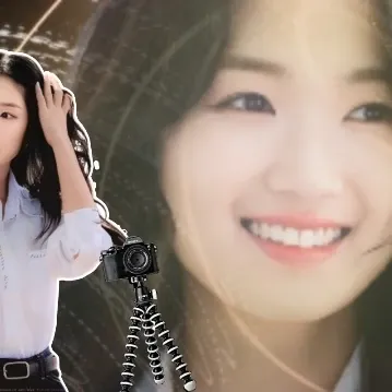 Latest photo of Kim Hyeyoon