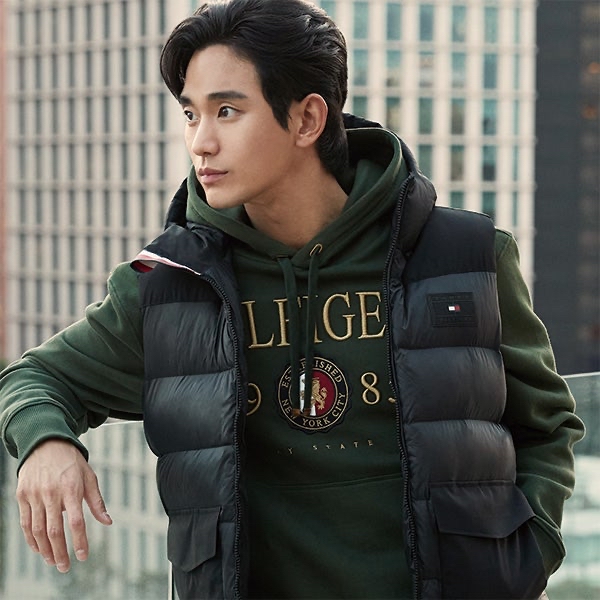Recent activity shot of Kim Soohyun