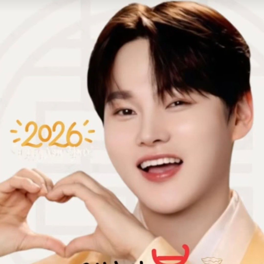 Foto kegiatan terbaru dari Park Seojin