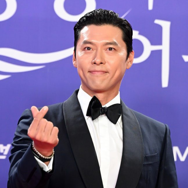 Momen yang diabadikan oleh penggemar Hyun Bin