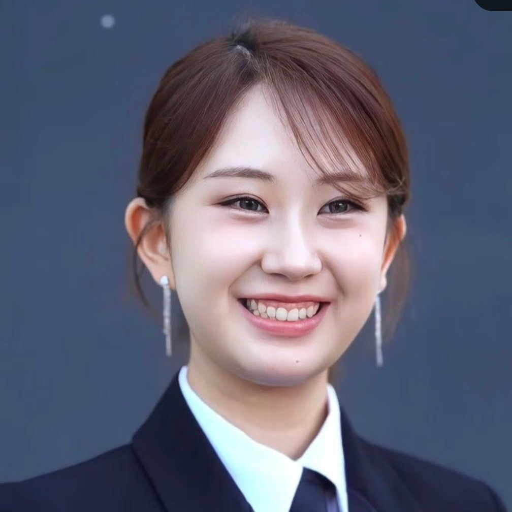 粉丝拍下的全裕珍瞬间