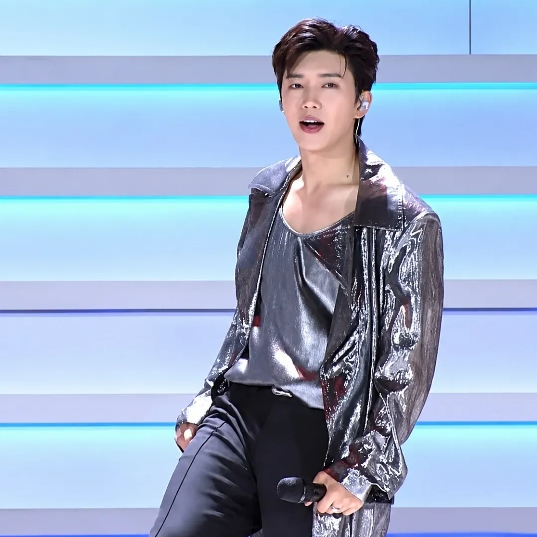 Foto terbaru dari Lim Youngwoong