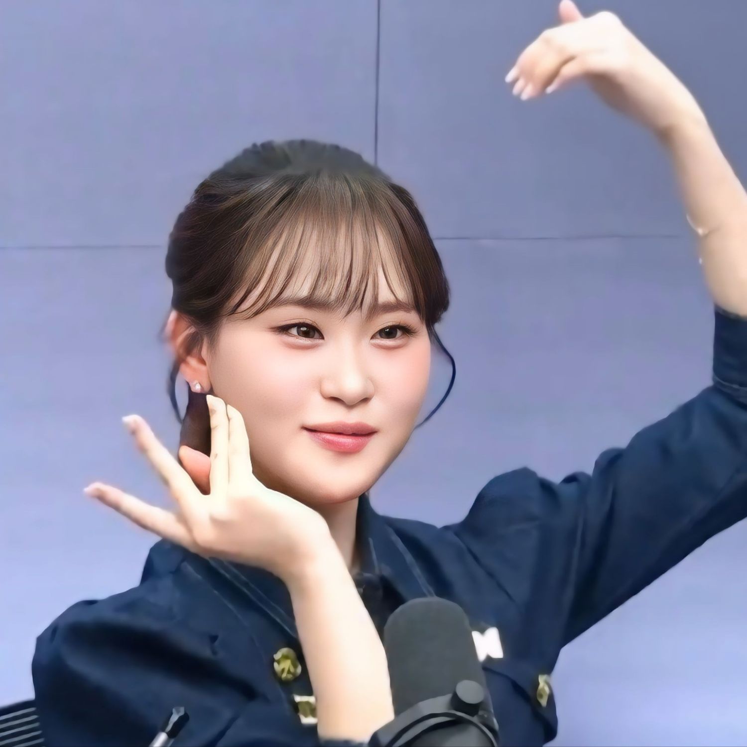 김다현의 비하인드 컷