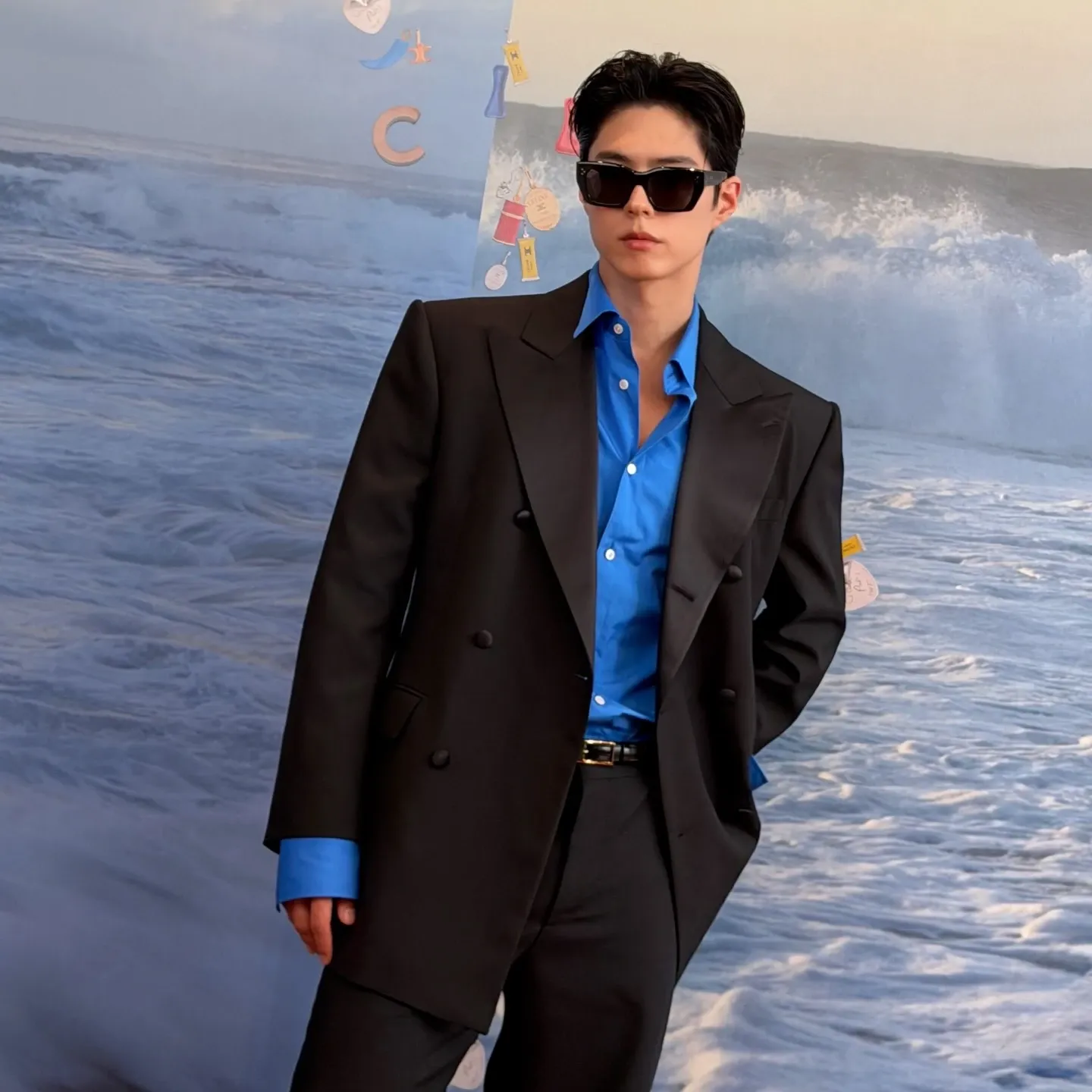 A moment captured by a fan of Park Bogum
